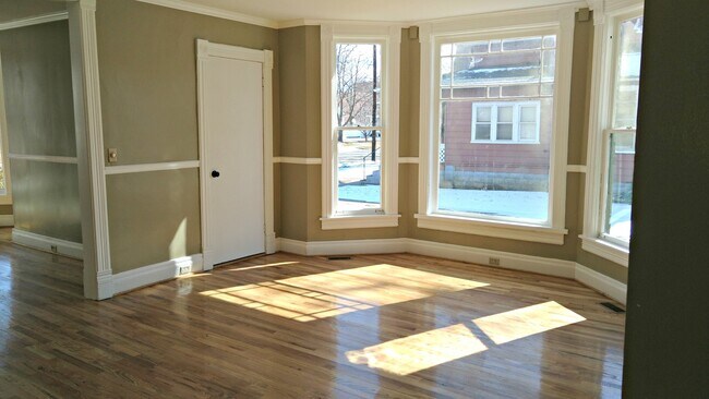 Building Photo - 1515 Peck St