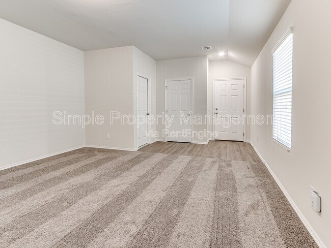 Foto del edificio - 11452 SW 12th St