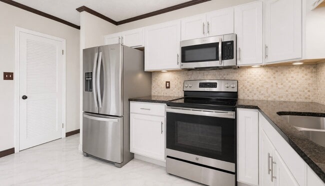 Building Photo - 9074 W Terrace Dr