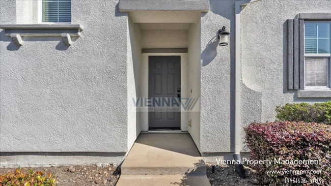Building Photo - 8406 Oliva Rd