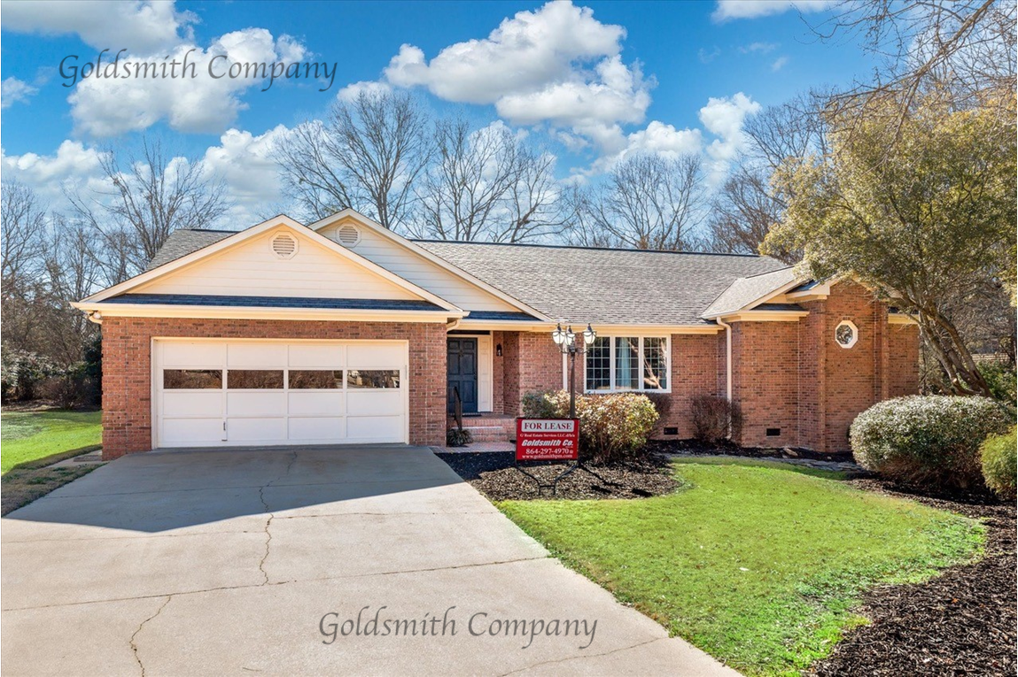 Primary Photo - 208 Yellow Poplar Court