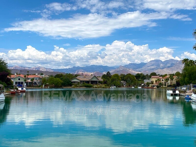 Foto principal - 3013 W Waterside Cir
