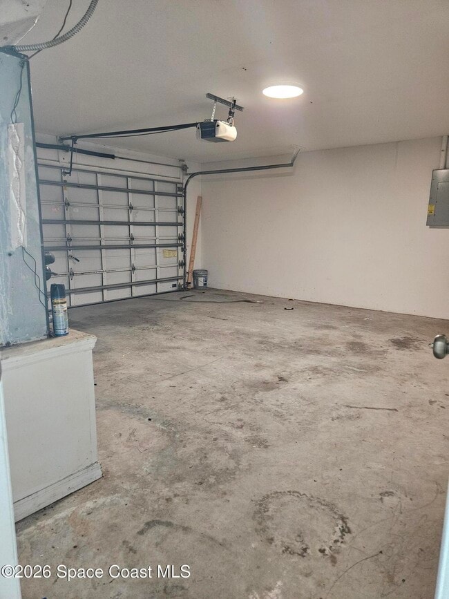 Building Photo - 120 Norwood Ave