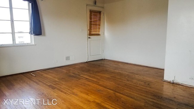 Foto del edificio - 649-649 Midvale Ave