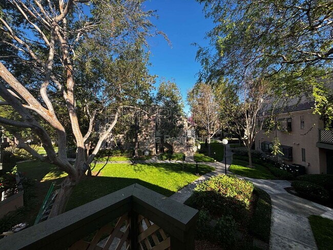 Foto del edificio - 3509 W Greentree Cir