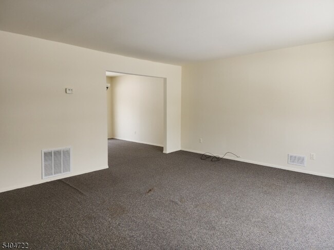 Building Photo - 19 Grove St