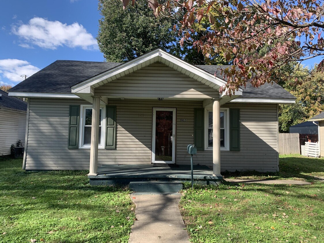 1805 Hughes Ave, Owensboro, KY 42303 House Rental in Owensboro, KY
