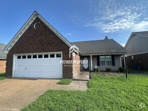 Building Photo - 8496 Highland Glen Cir N