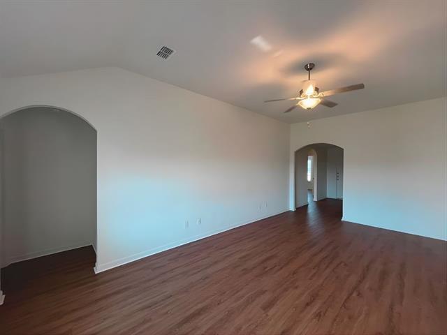 Foto del edificio - 3007 McCoy Rd