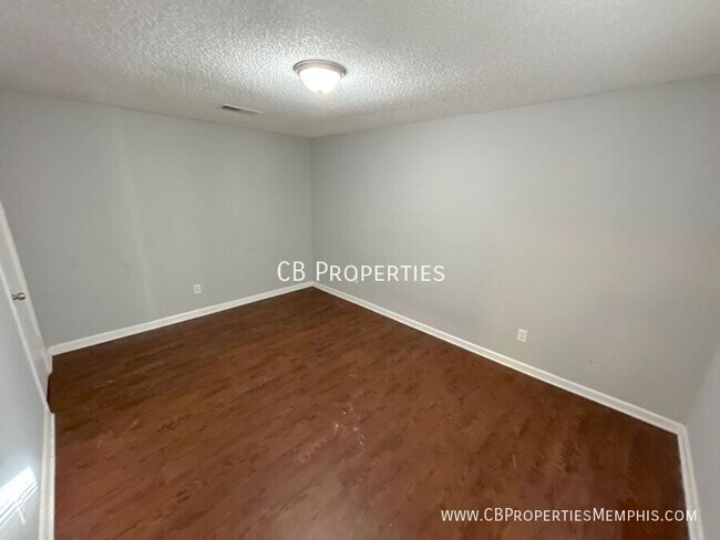 Building Photo - 1429 Leafhaven Cove