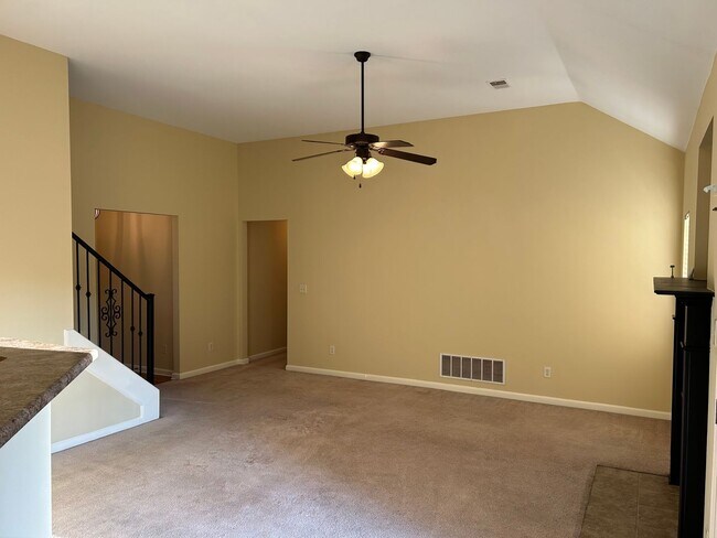 Building Photo - ****JUST REDUCED****2767 Cherry Tree Drive...