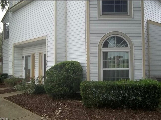 Building Photo - 4601 Georgetown Pl