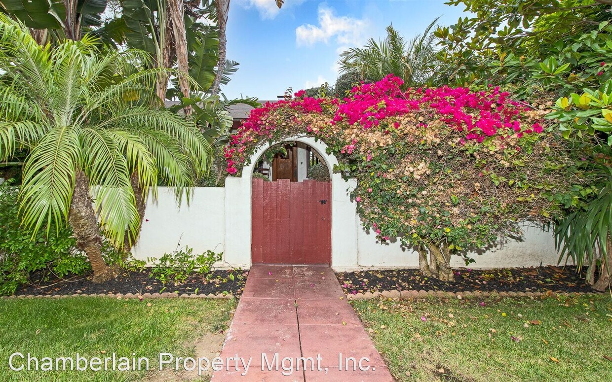Primary Photo - 2 br, 1.5 bath House - 3655 Adams Street