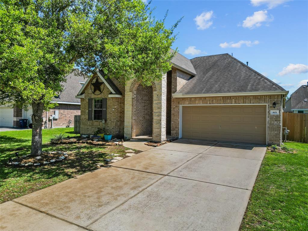 Primary Photo - 803 Arlington Pointe Dr