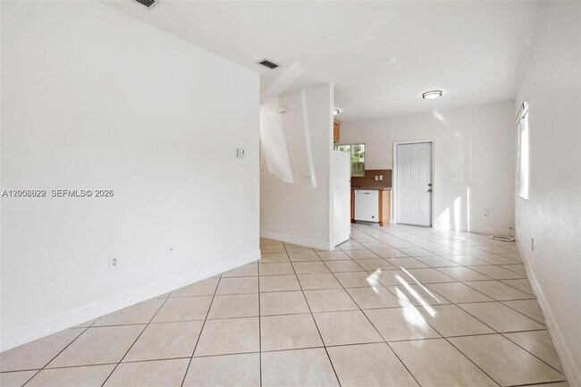 Foto del edificio - 3134 Hibiscus St