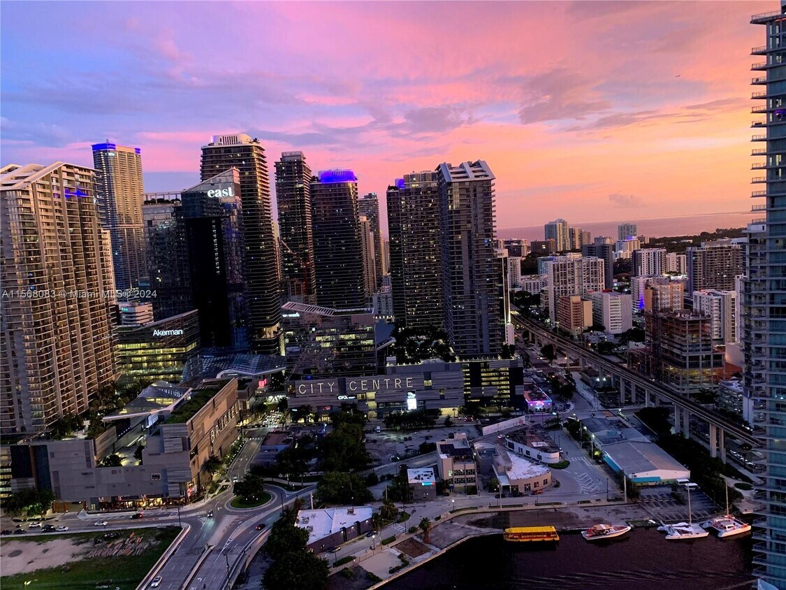 350 S Miami Ave Unit 4010, Miami, FL 33130 Condo for Rent in Miami