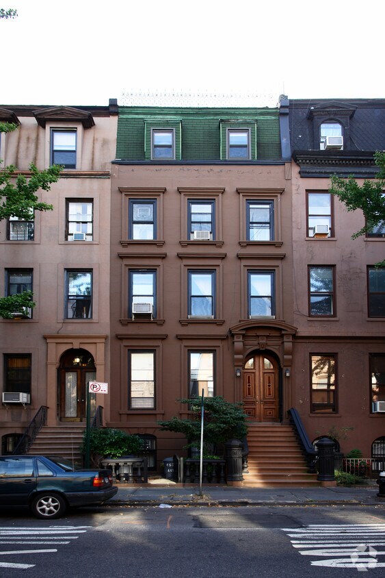 Foto del edificio - 45 7th Ave