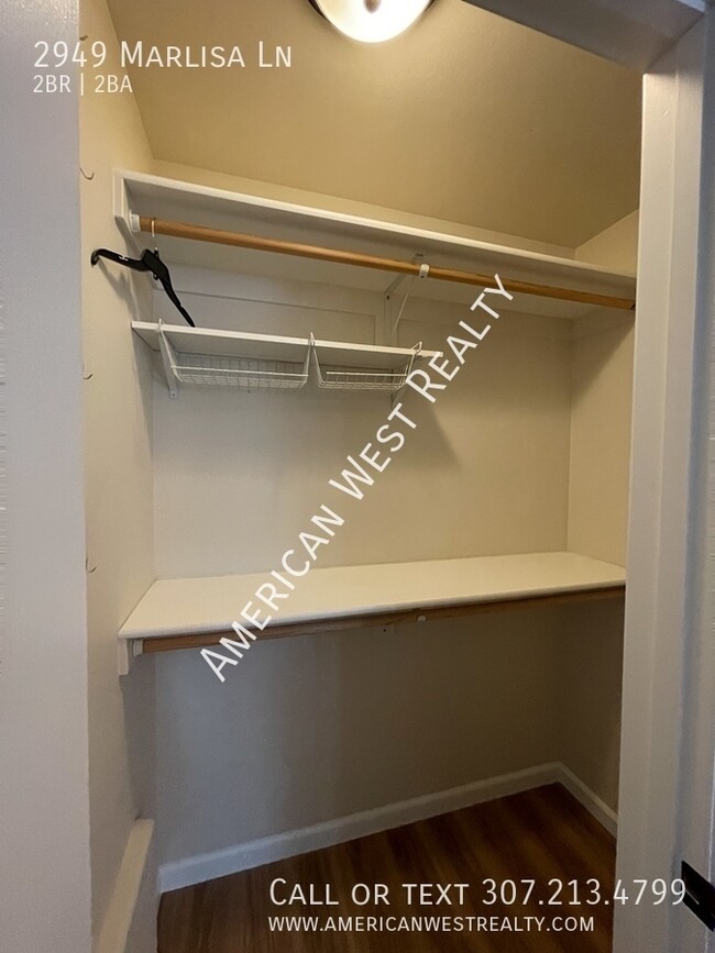Building Photo - 2949 Marlisa Ln