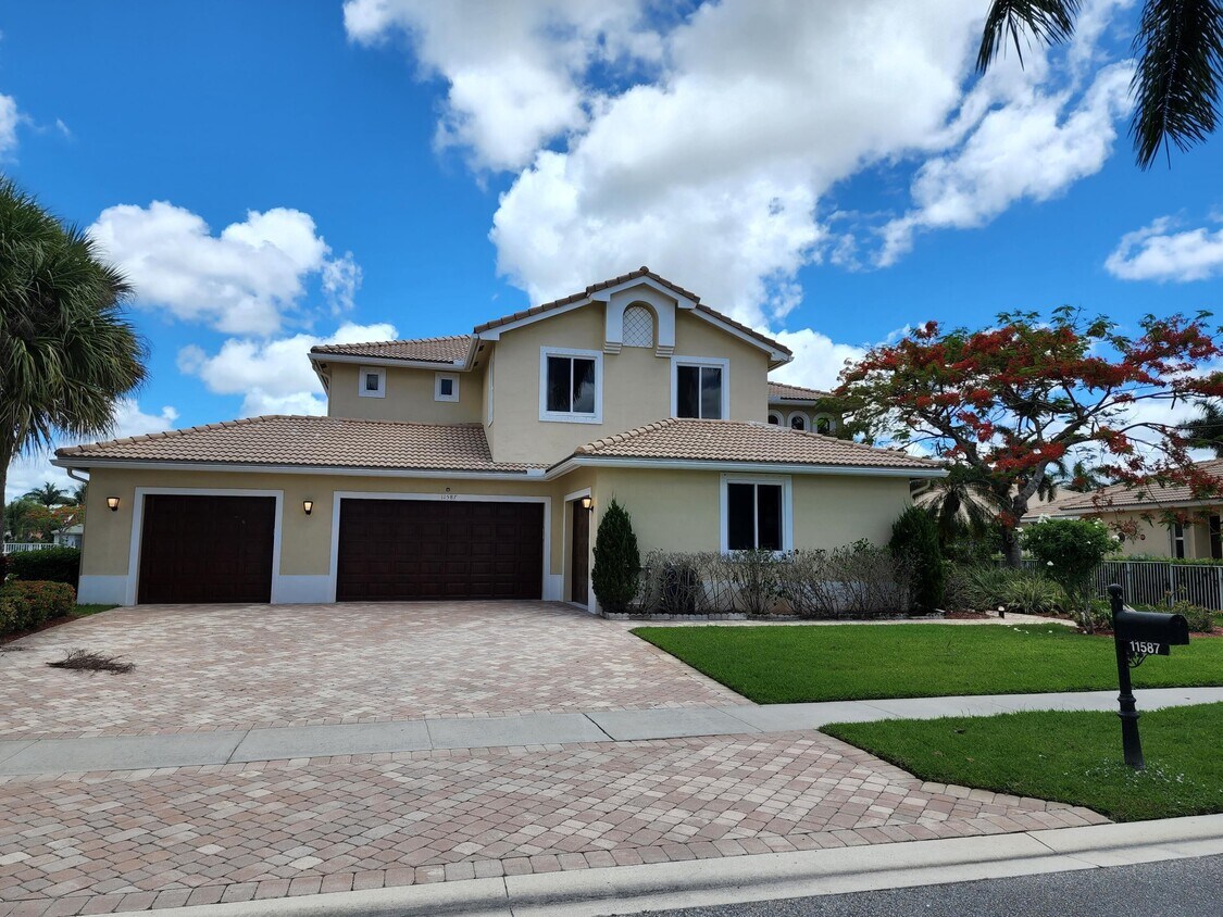 Primary Photo - 11587 Manatee Bay Ln