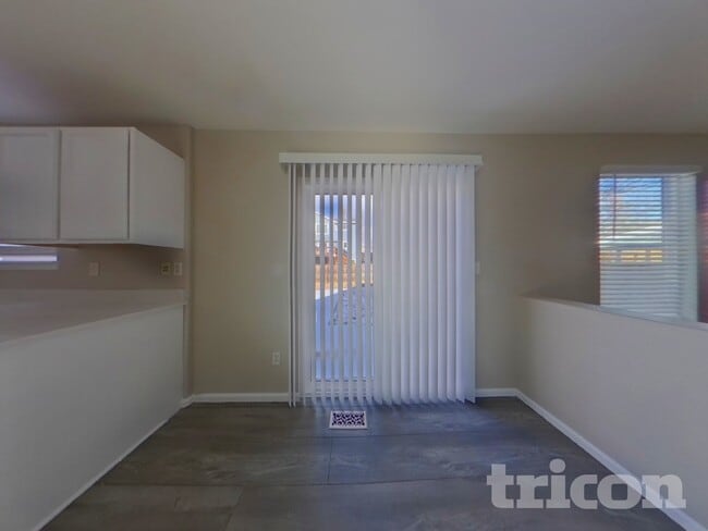 Foto del edificio - 2691 E 132nd Ave