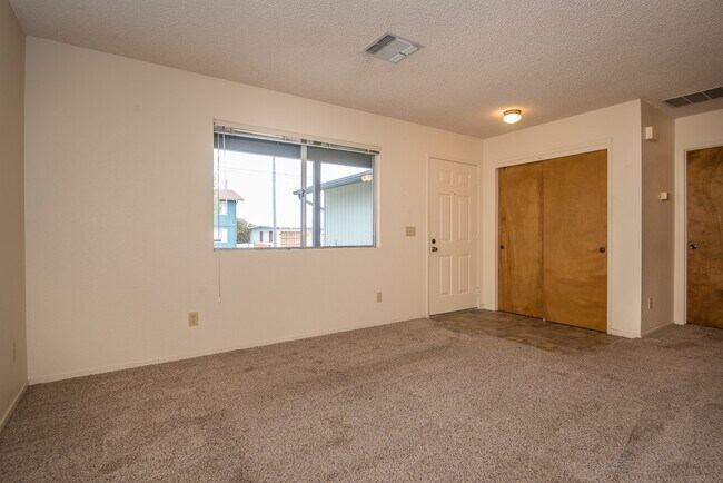Building Photo - Single level house in North Morro Bay