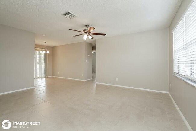 Foto del edificio - 7480 San Carlos Blvd