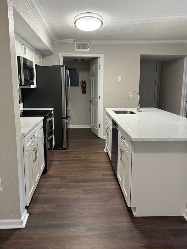 Foto del edificio - 705 Boardwalk Dr