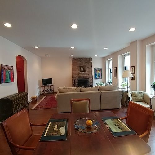 Foto principal - 509 E 83rd St