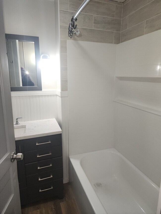 Foto del edificio - 3044 6th Ave