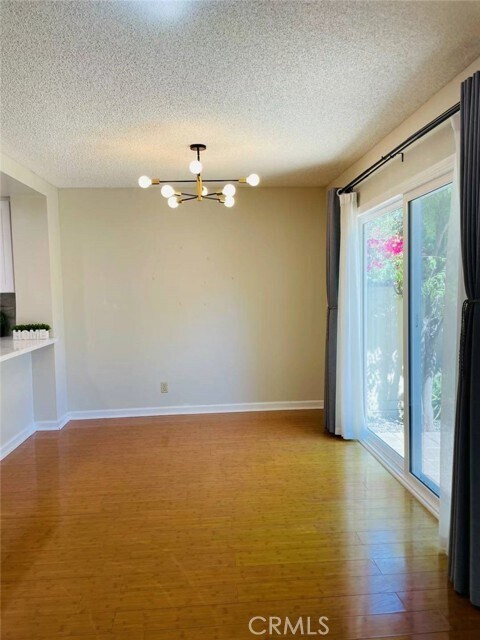 Foto del edificio - 267 Stanford Ct