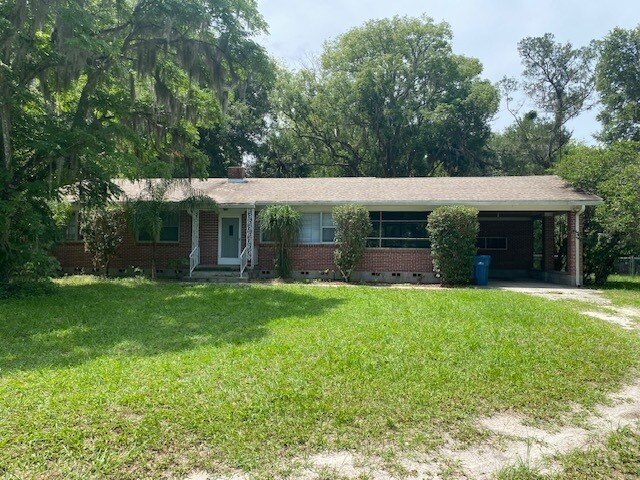 Foto principal - 1600 W Plymouth Ave