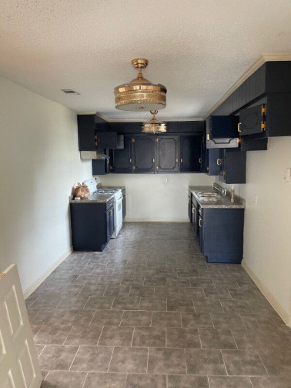 Foto del edificio - 2731 Michelli Dr