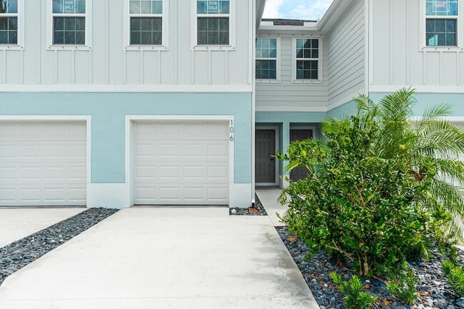 Building Photo - 106 Savannah Lks Blvd