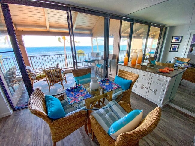 Building Photo - 100 Hauoli St