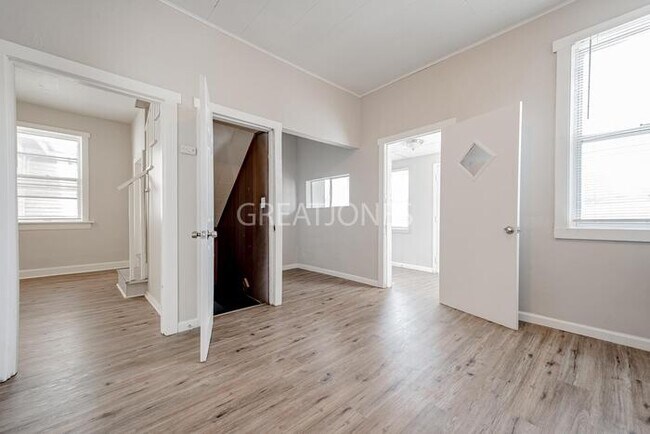 Foto del edificio - 3721 French Ave