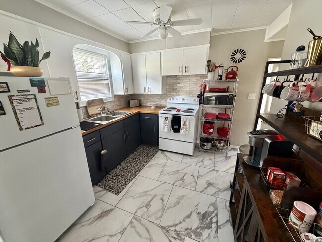 Foto del edificio - For Rent –Beautiful Home Minutes from West Point and Roe Park