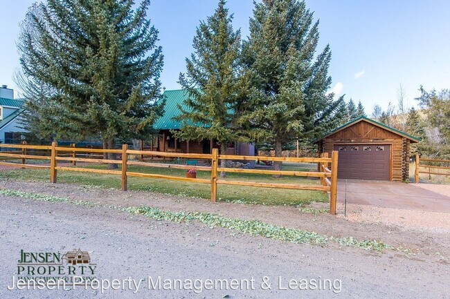 Building Photo - 2 br, 1 bath House - 919 Mountain View Drive