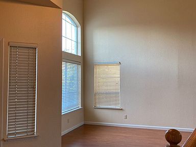 Building Photo - 9069 Old Creek Dr