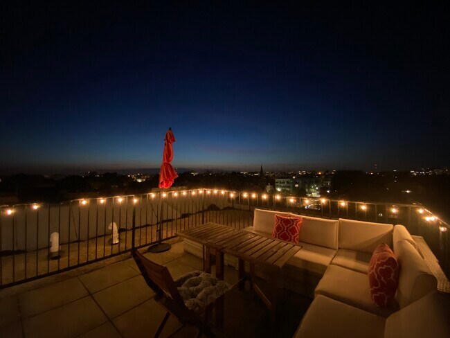 Foto del edificio - 1425 11th St NW