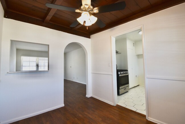 Building Photo - 4658 Colfax Ave