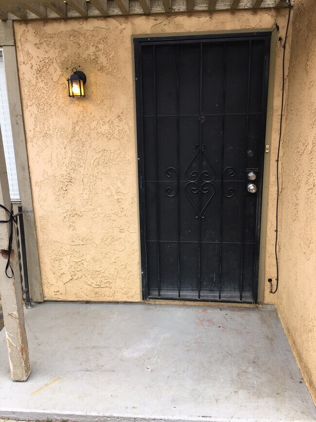 Foto del edificio - 2201 Pinon Springs Cir