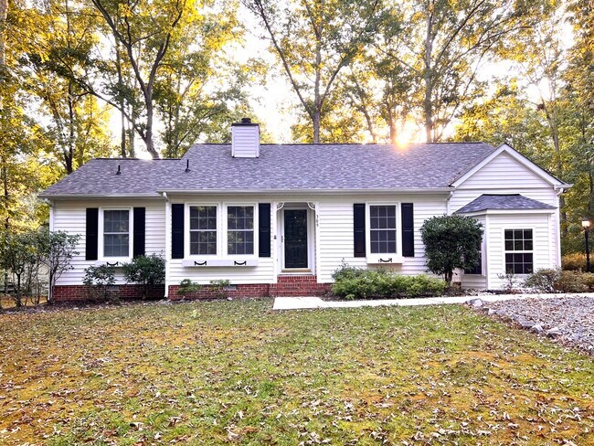 Building Photo - 309 Grenadier Dr