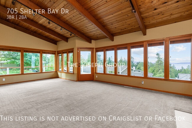 Building Photo - Beautiful View 3BD/1.75BA La Conner Retreat!