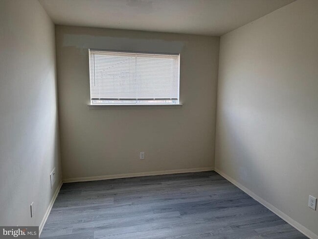 Building Photo - 539 Homestead Rd