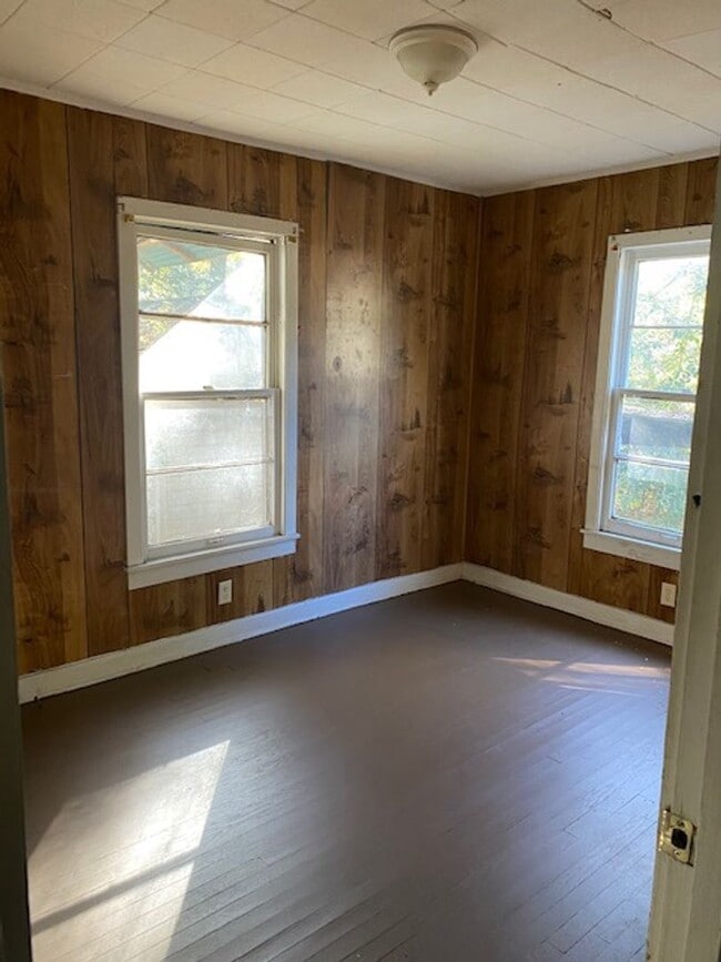Building Photo - 2627 Morningside Dr