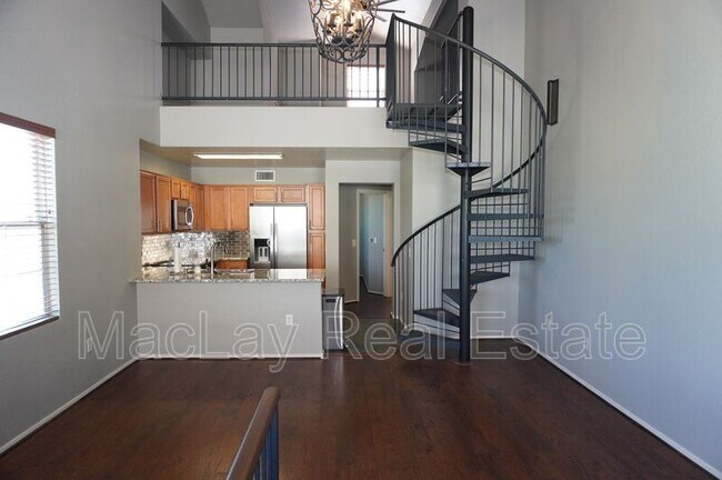 Foto del edificio - 9233 E Neville Ave