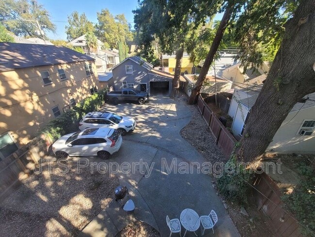 Foto del edificio - 1717 H St