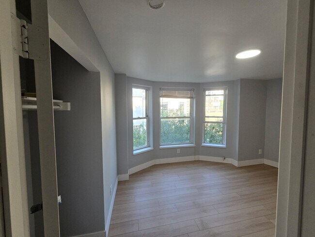 Foto del edificio - 407 N Broom St