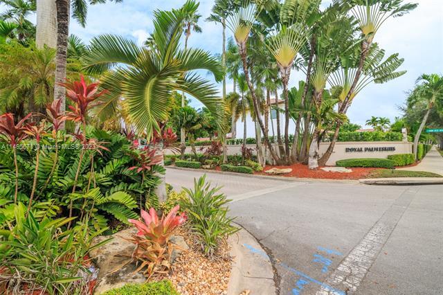 Foto del edificio - 8240 NW 154th Ter
