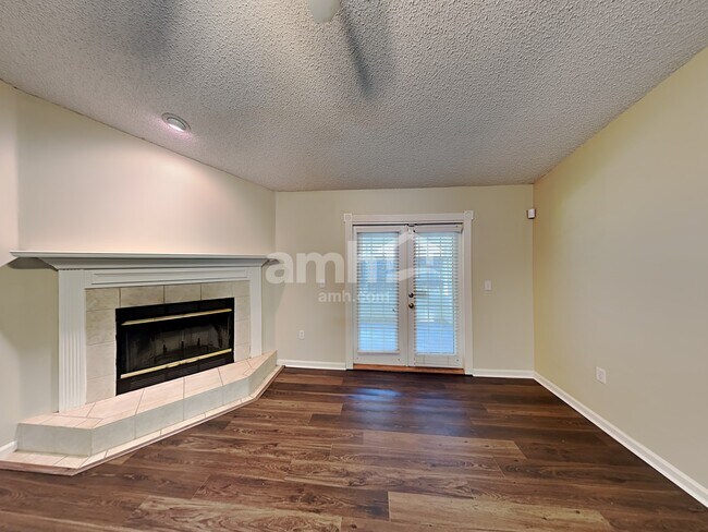 Building Photo - 4417 E Loveland Pass Drive